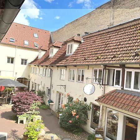 Fewo1846 - An Der Alten Kaffeeroesterei - Stilvoll Eingerichtete 2-Zimmer-Wohnung Im Stadtzentrum Flensburgo Esterno foto
